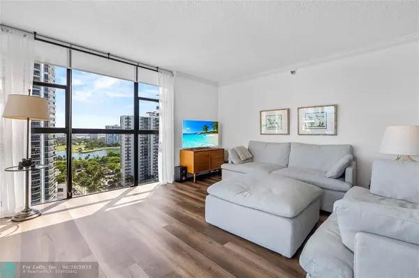 Aventura, FL 33180,20515 E Country Club Dr #1848