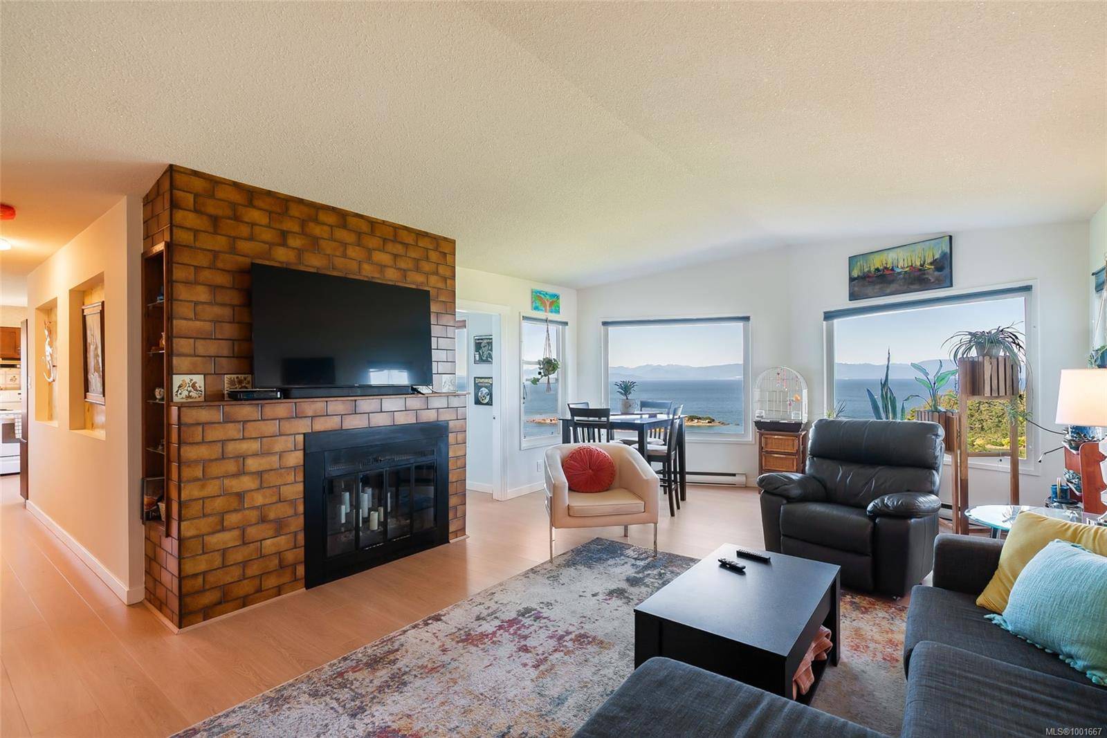 Nanaimo, BC V9T 4R1,3796 Sundown Dr