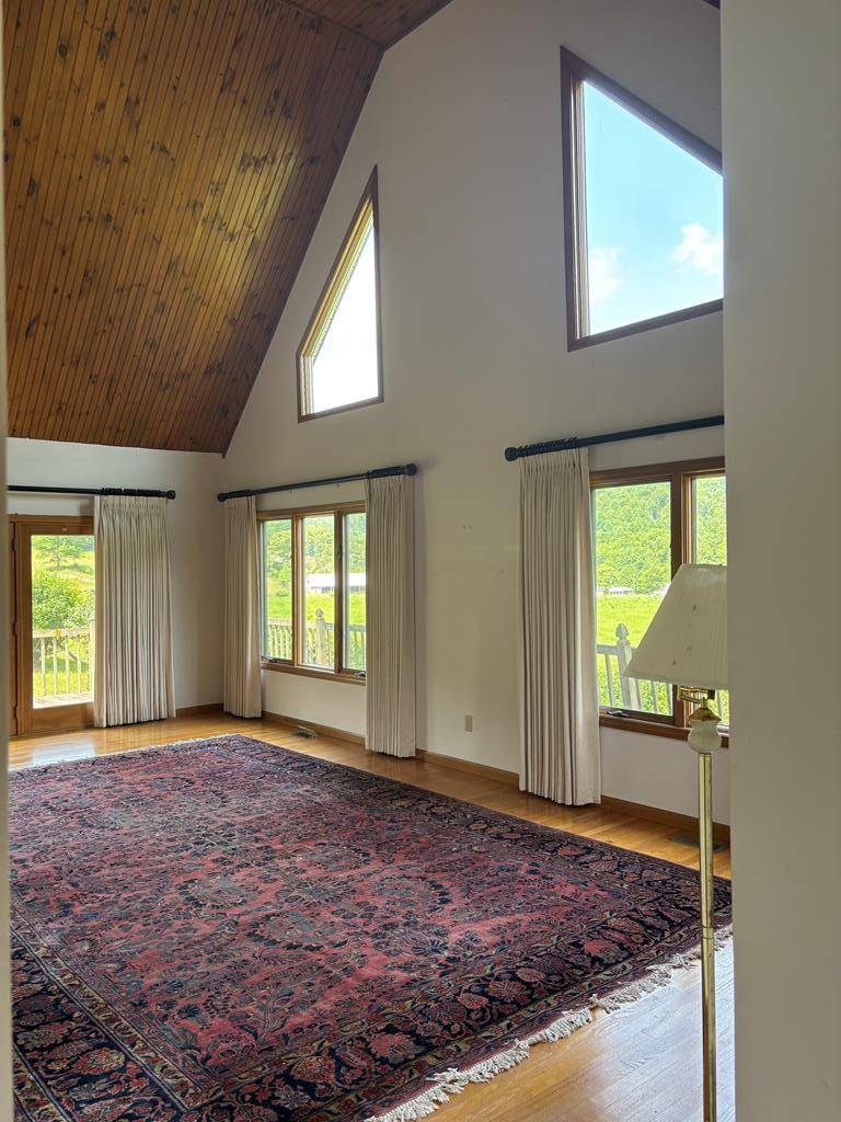 Broadford, VA 24316,1125 Laurel Creek Ln