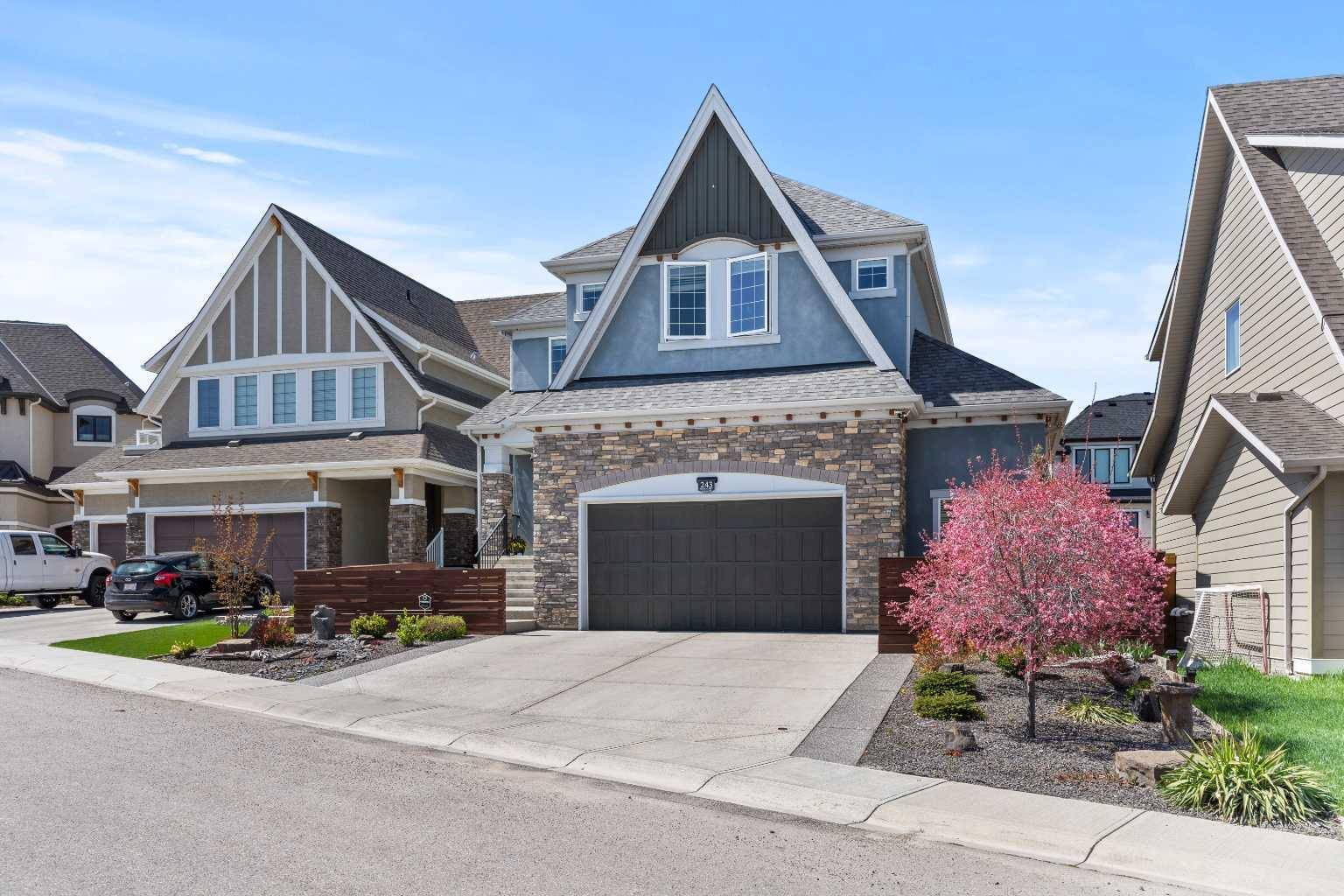 Calgary, AB T3M 1V8,243 Mahogany LNDG Southeast