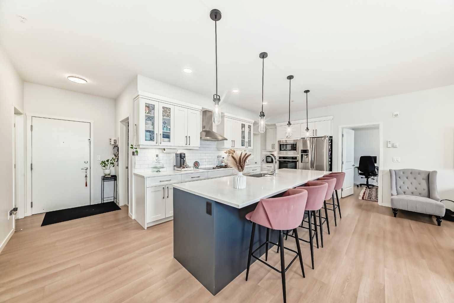 Calgary, AB T3K 2M7,100 Harvest Hills PL Northeast #404