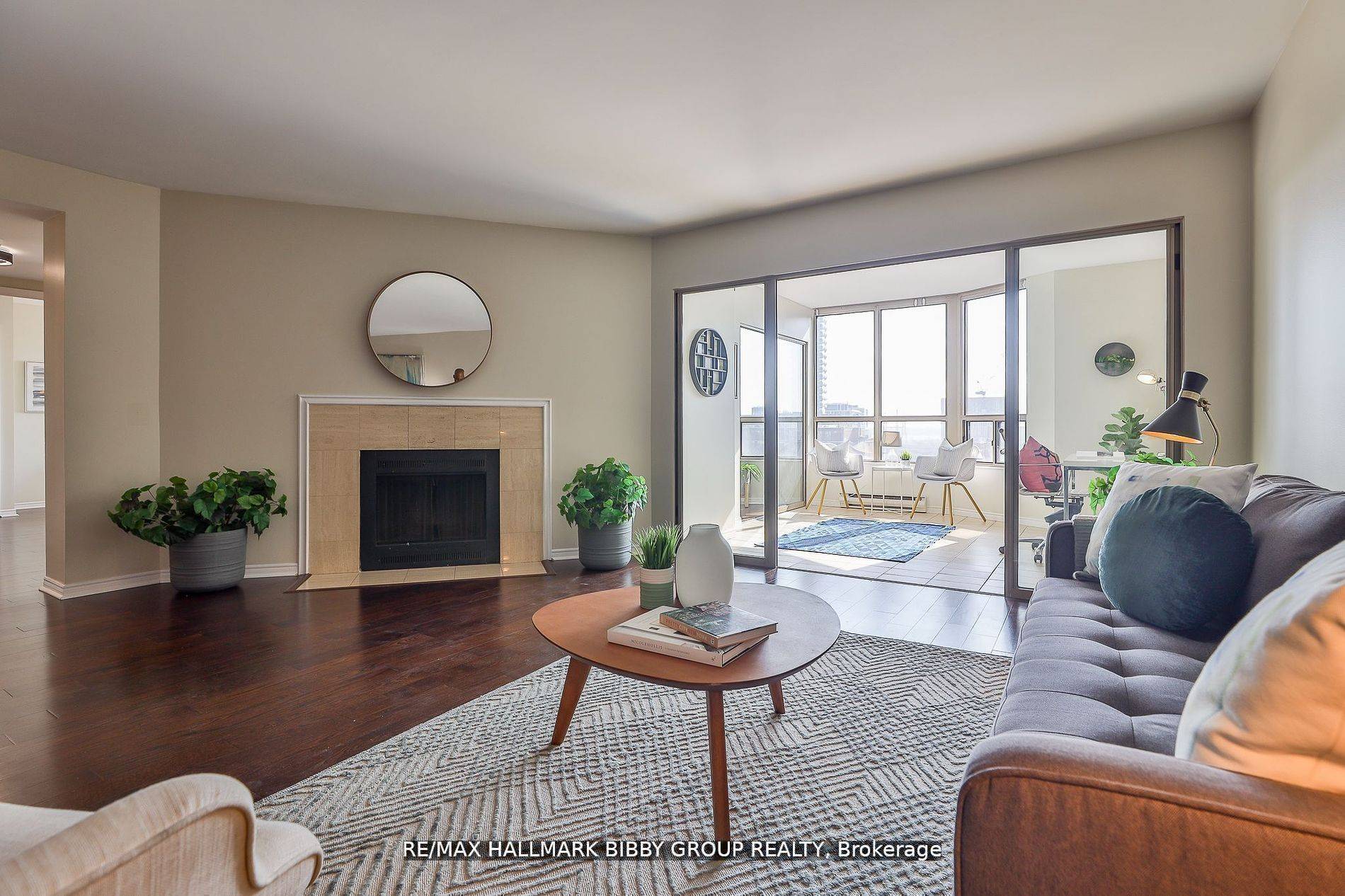 Toronto C08, ON M5A 4H9,160 Frederick ST #803