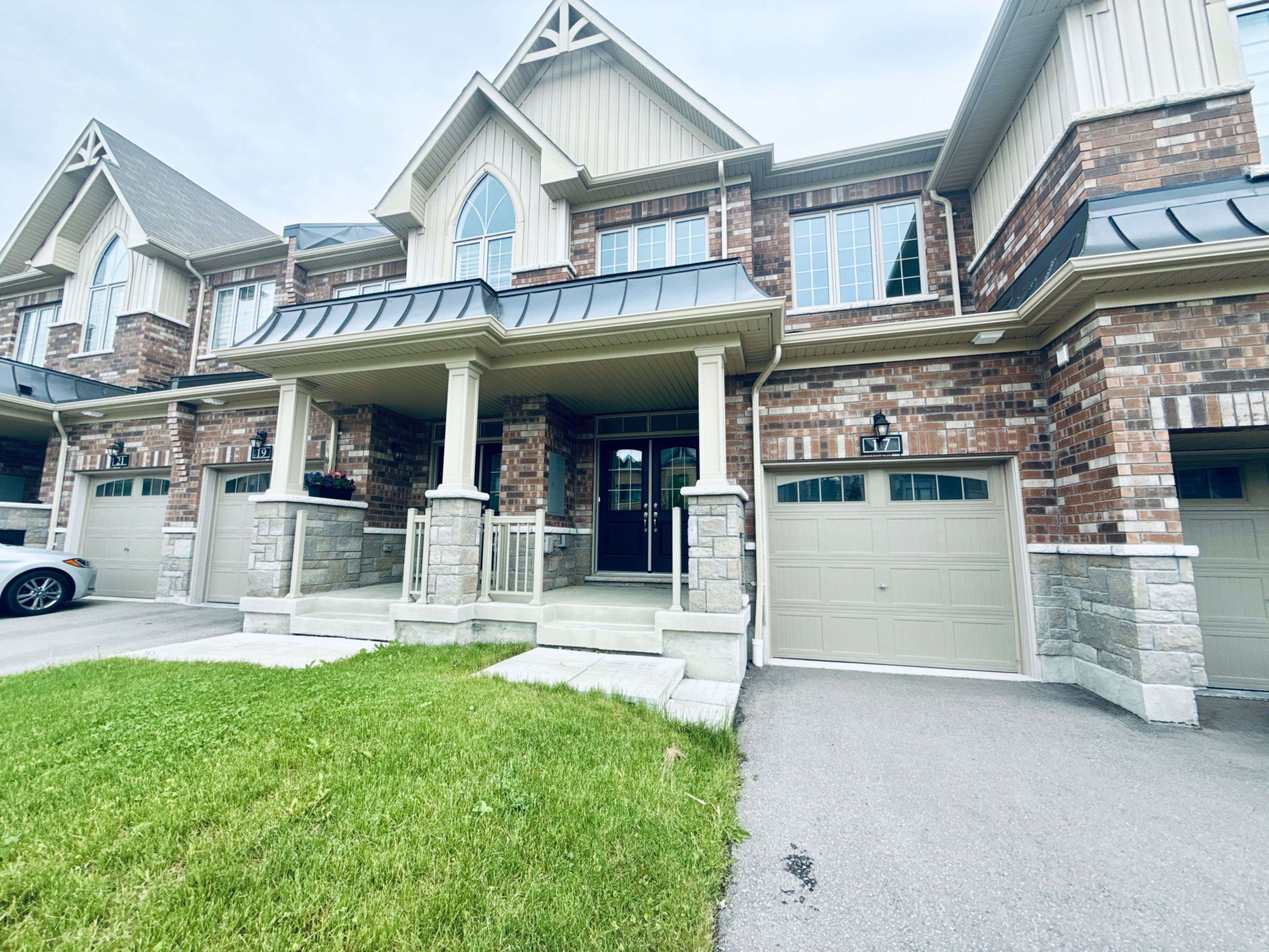 Whitby, ON L1R 0R2,17 Sutcliffe DR