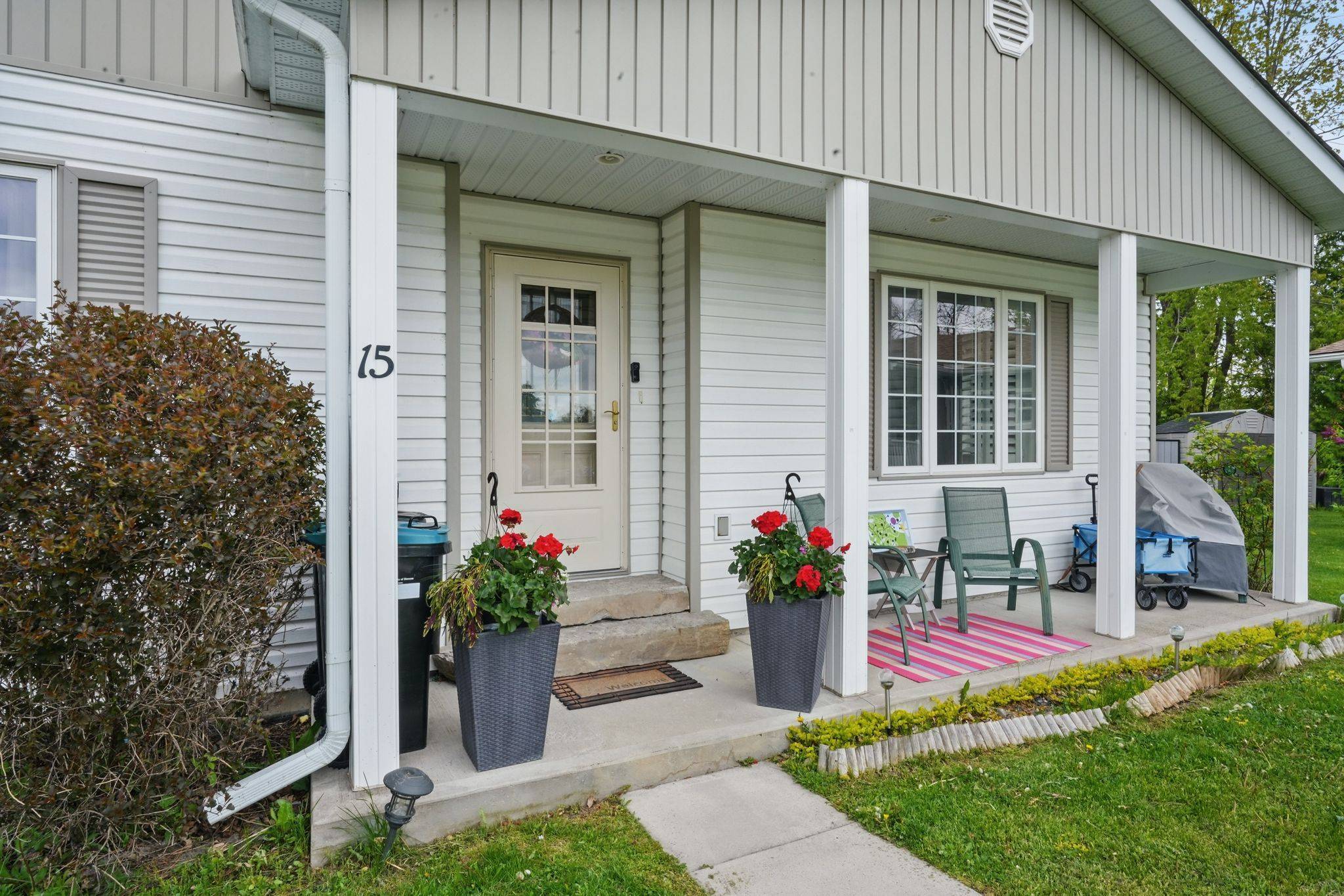 Innisfil, ON L9S 1N5,15 Recreation DR