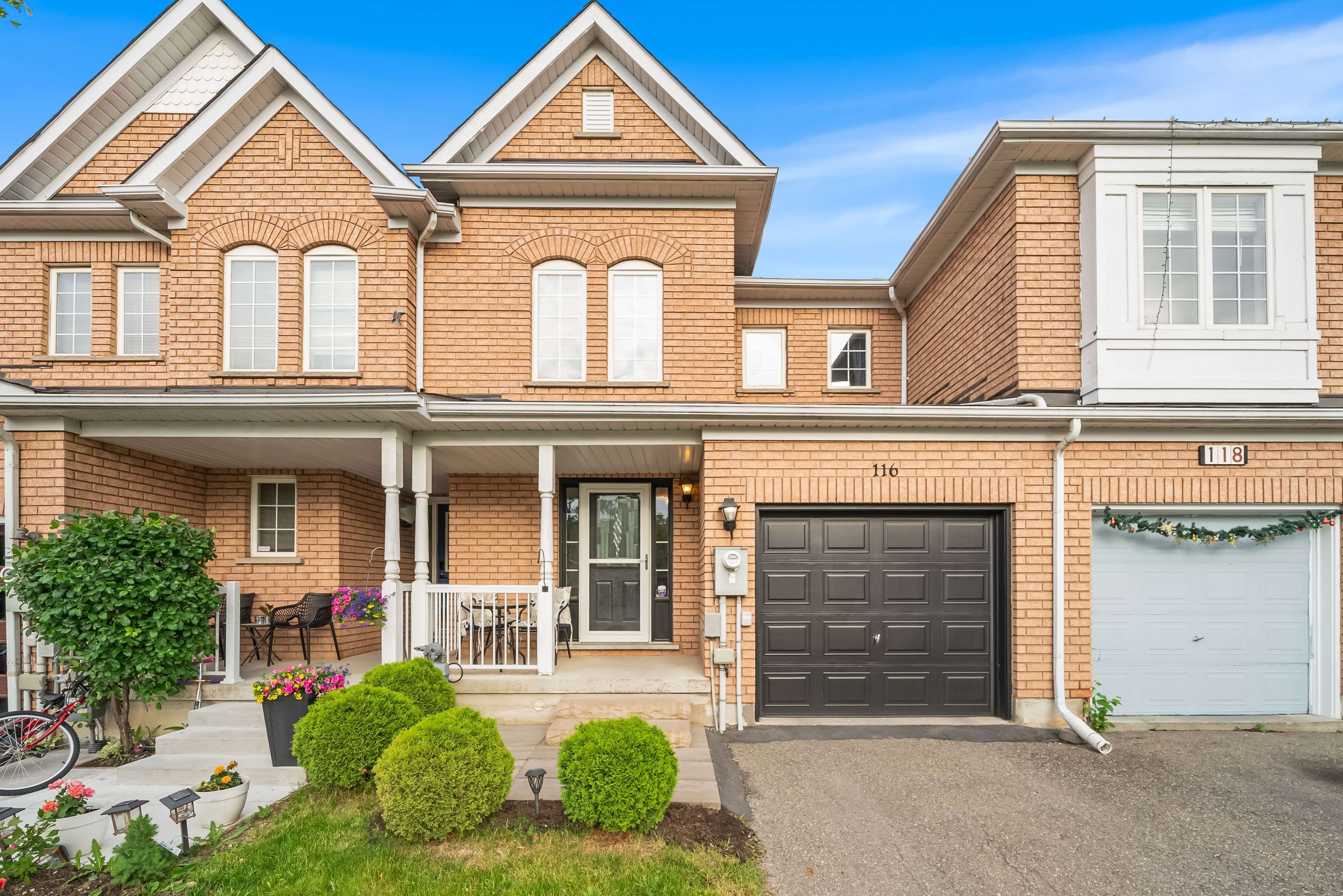 Brampton, ON L7A 1X2,116 Monaco CT
