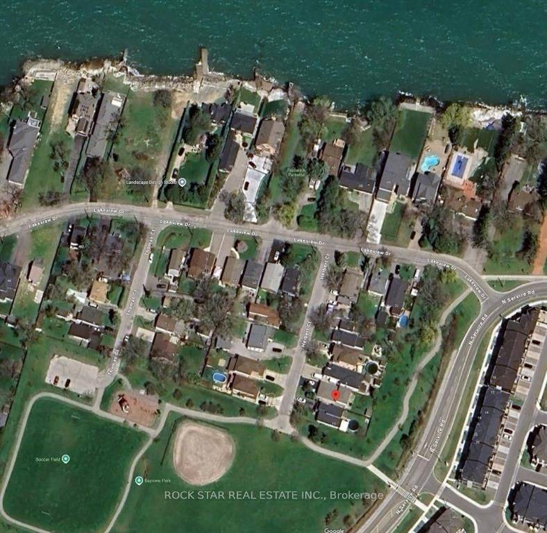 Hamilton, ON L8E 5A6,11 Herbert CT
