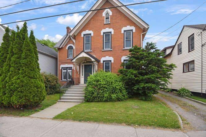 49 Pearl ST W, Brockville, ON K6V 4B7