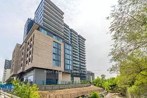 86 dundas ST E #613, Mississauga, ON L5A 1W4