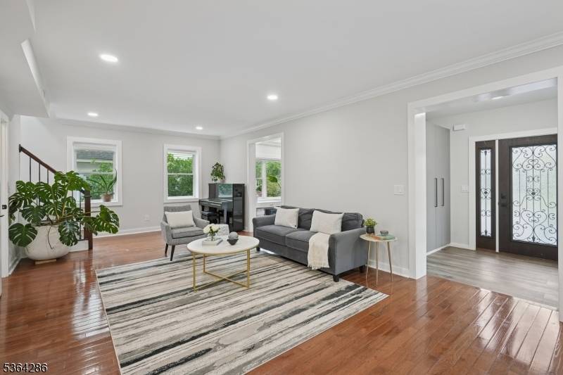 Millburn Twp., NJ 07041,34 Rawley Pl
