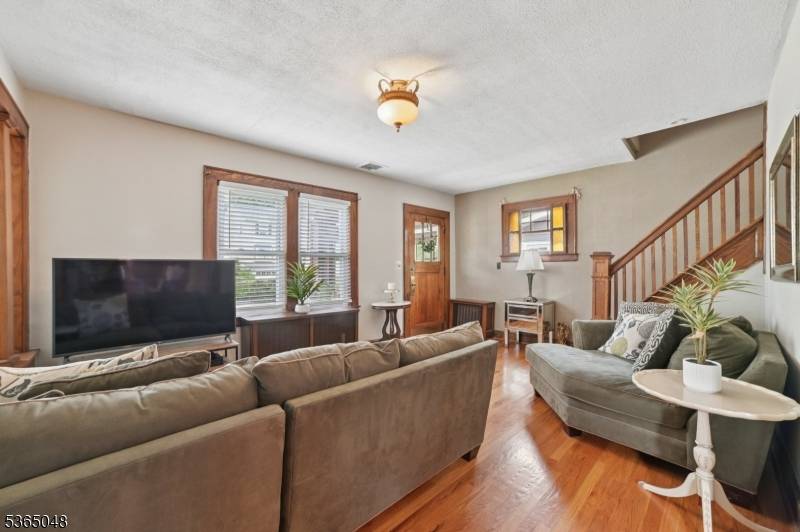 Nutley Twp., NJ 07110,350 Walnut St