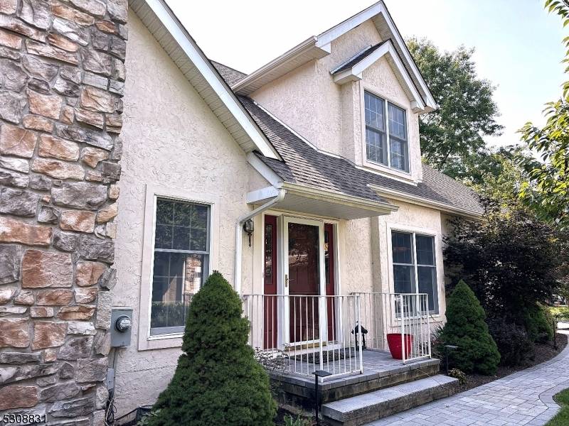 Bernards Twp., NJ 07920,49 Georgetown Ct