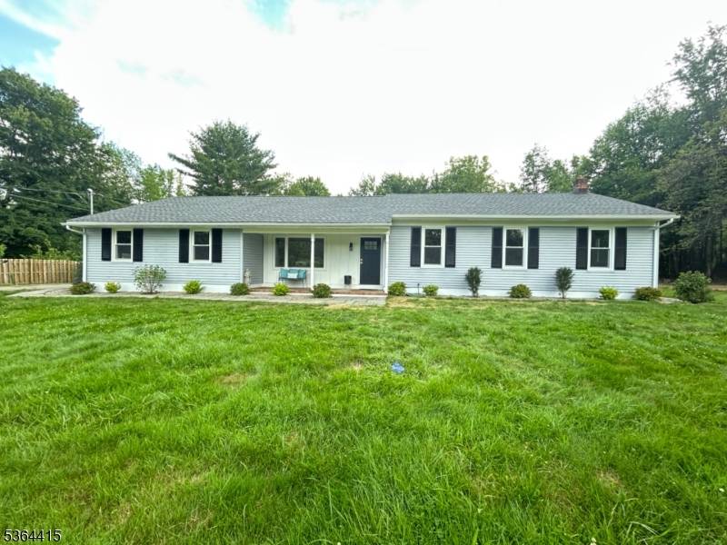 135 Fairmount Road, Tewksbury Twp., NJ 07830
