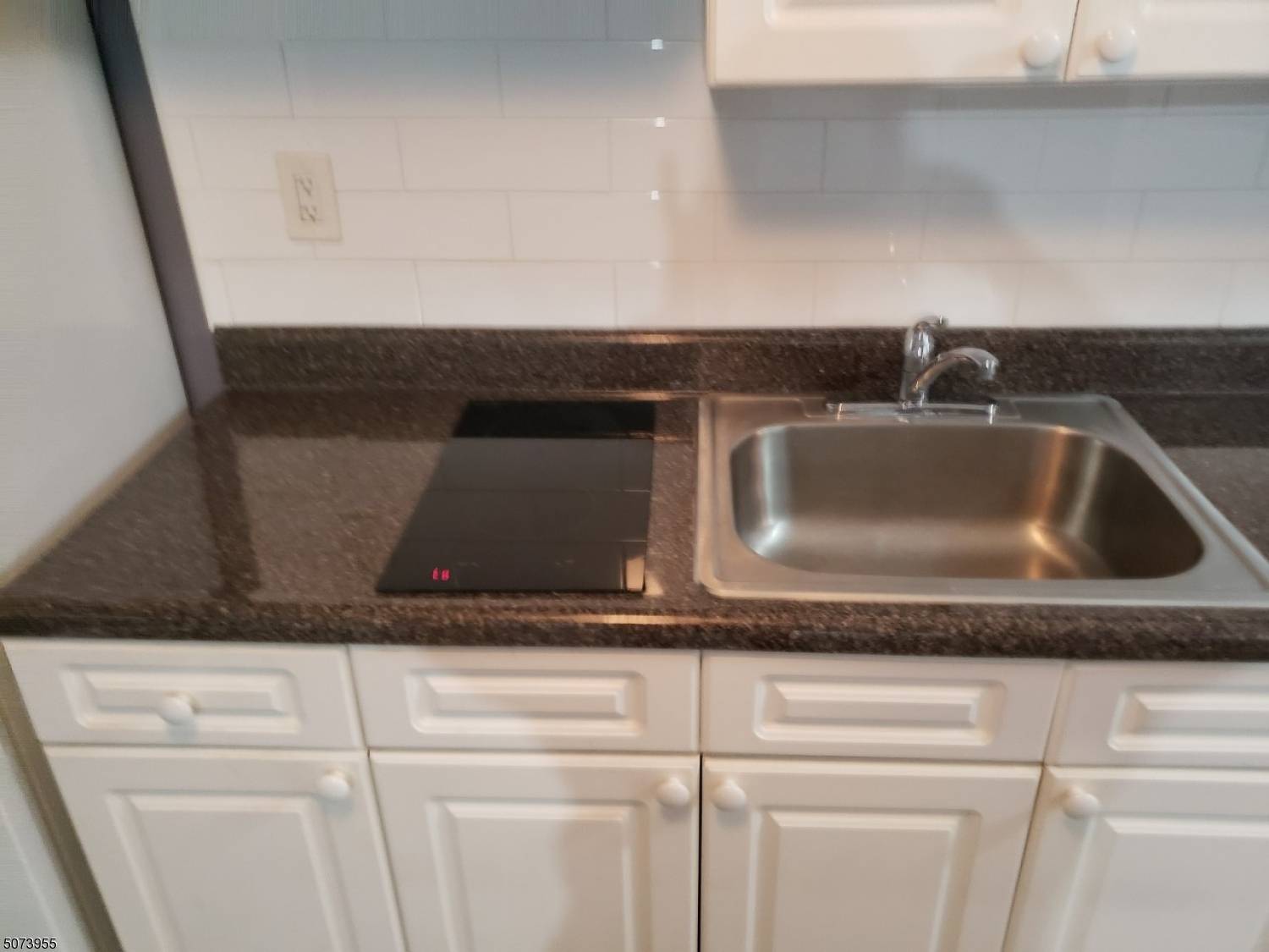 Elizabeth City, NJ 07206,634 MAGNOLIA AVE #1