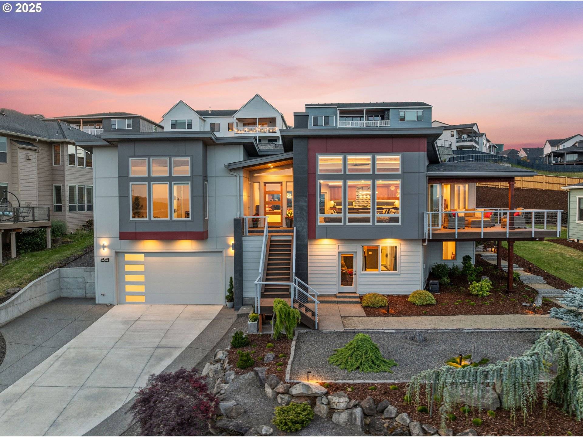 Washougal, WA 98671,221 W DOGWOOD ST