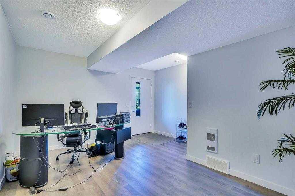 Calgary, AB T3N 1V7,263 Redstone BLVD Northeast