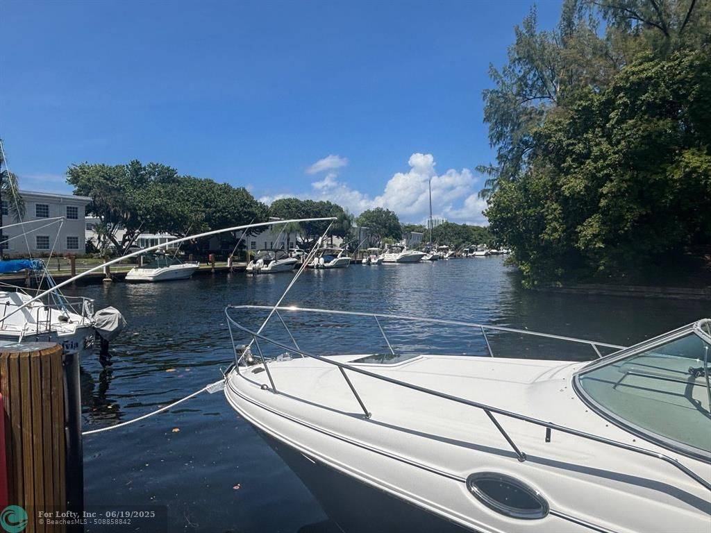 Fort Lauderdale, FL 33308,6315 Bay Club Dr  #4