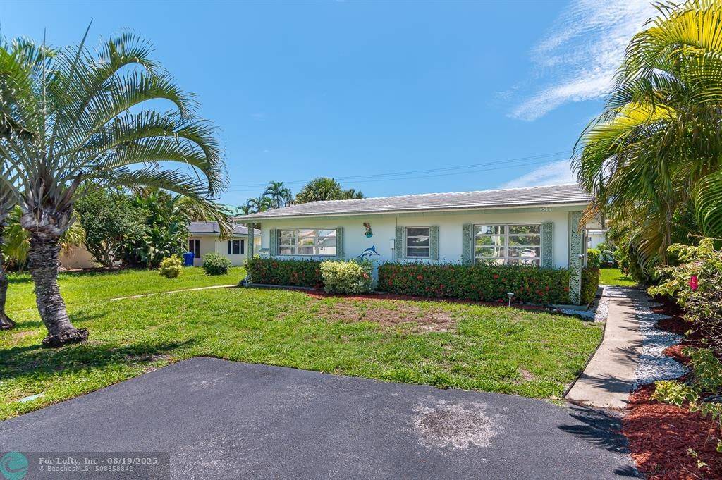 4536 Seagrape Dr  #1, Lauderdale By The Sea, FL 33308