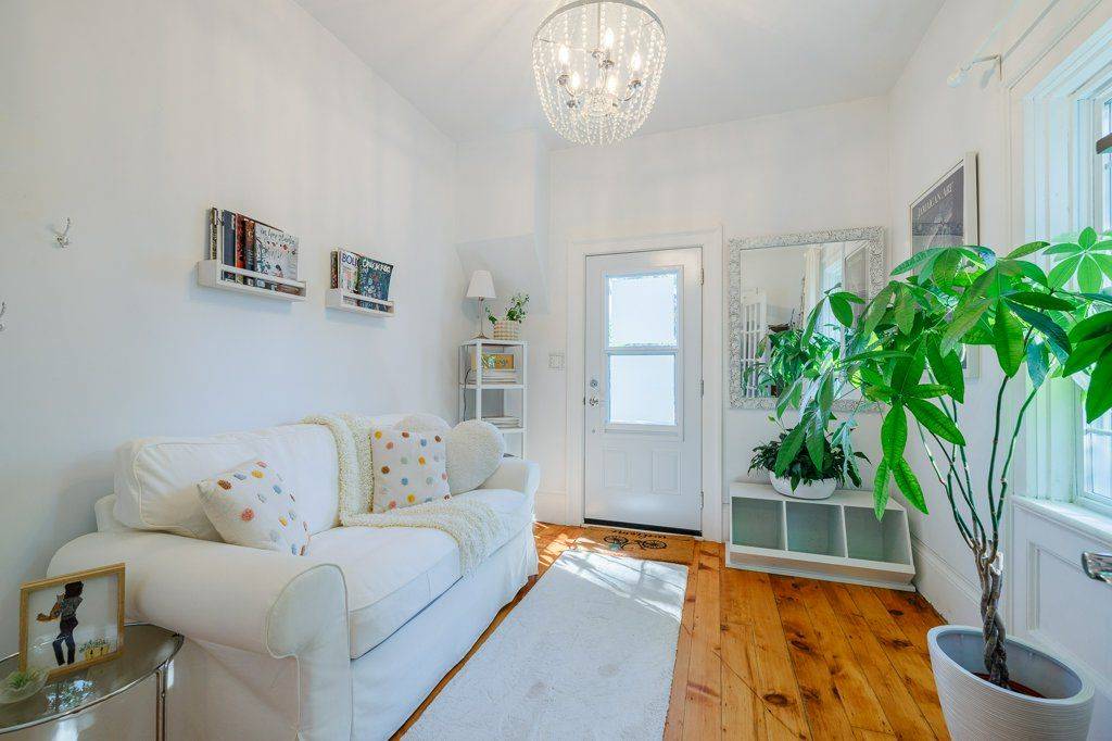 Thorold, ON L0S 1K0,25 Margaret ST