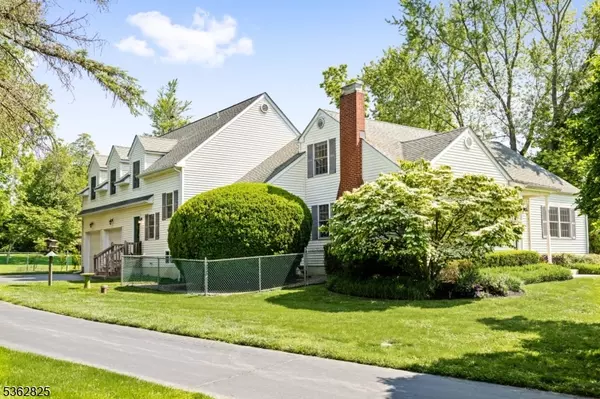 25 Orchard Ave, Hopewell Twp., NJ 08534