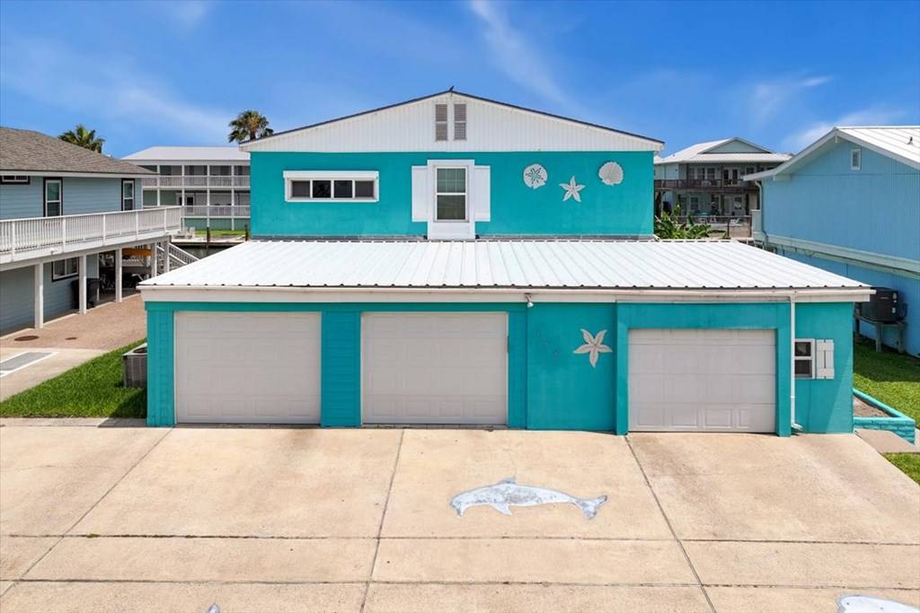 Rockport, TX 78382,156 Port St Claire