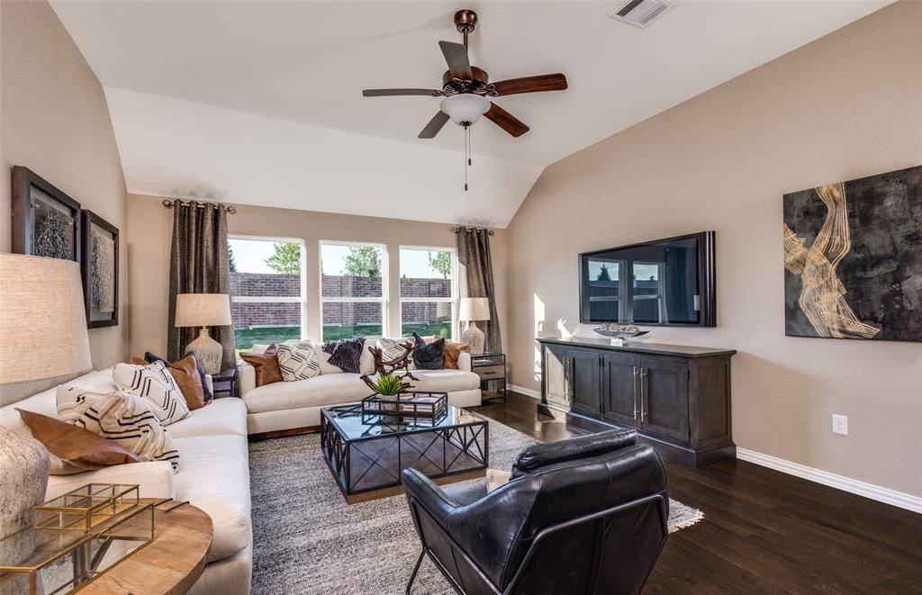 Mckinney, TX 75071,4216 Gladewater Avenue