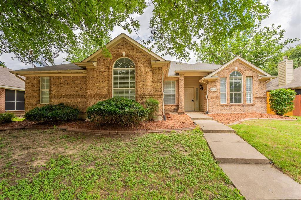 4725 Magna Carta Boulevard, Grand Prairie, TX 75052