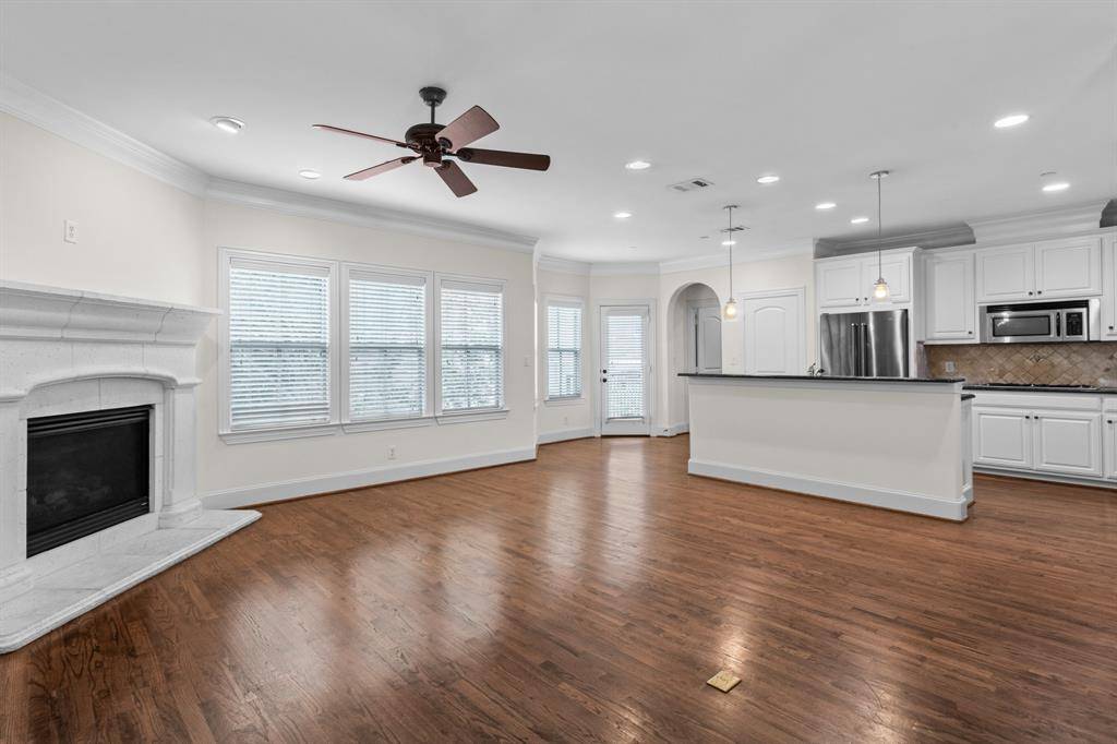 University Park, TX 75205,5801 Hillcrest Avenue #8