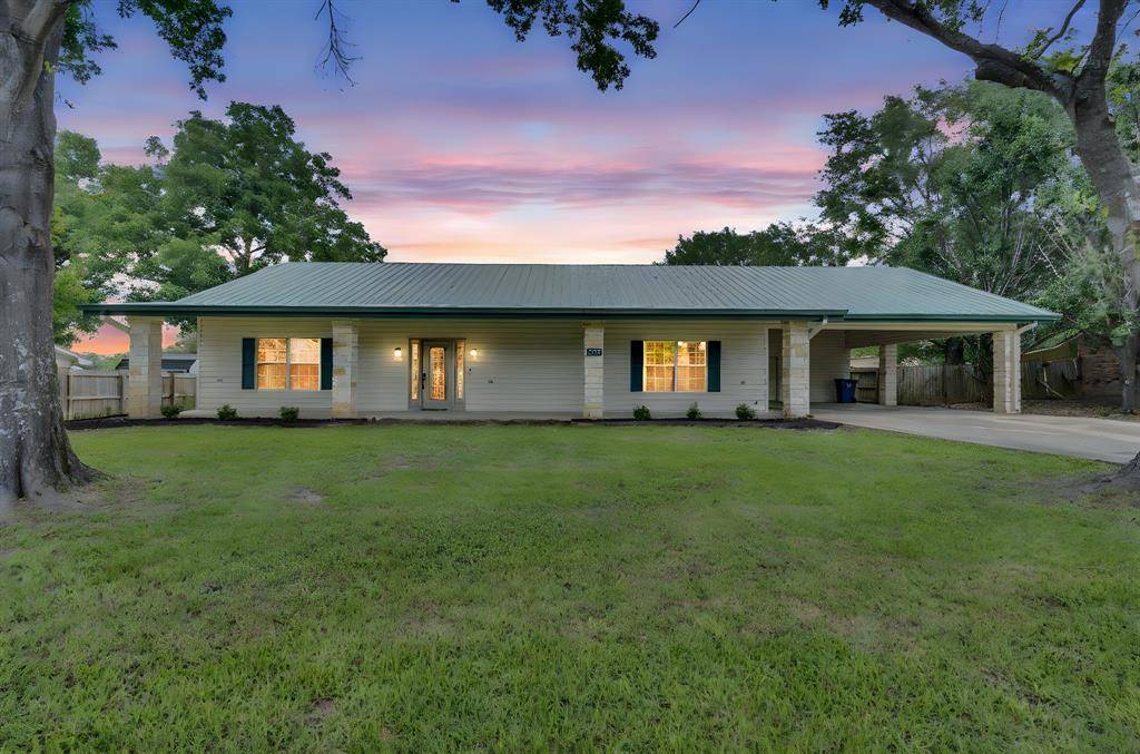 2790 Trey Circle, Athens, TX 75752