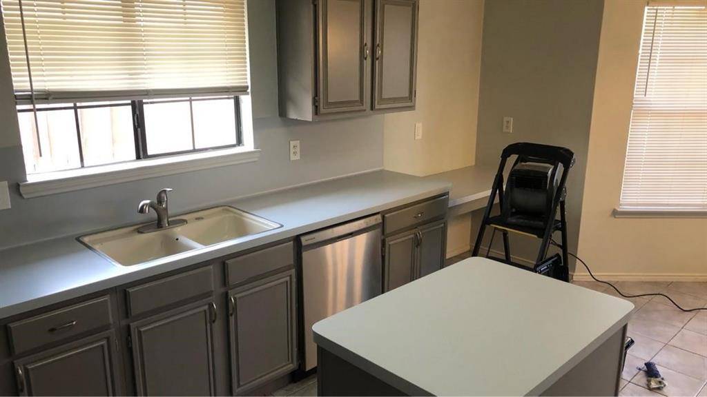 Mesquite, TX 75181,2338 Stillwater Drive
