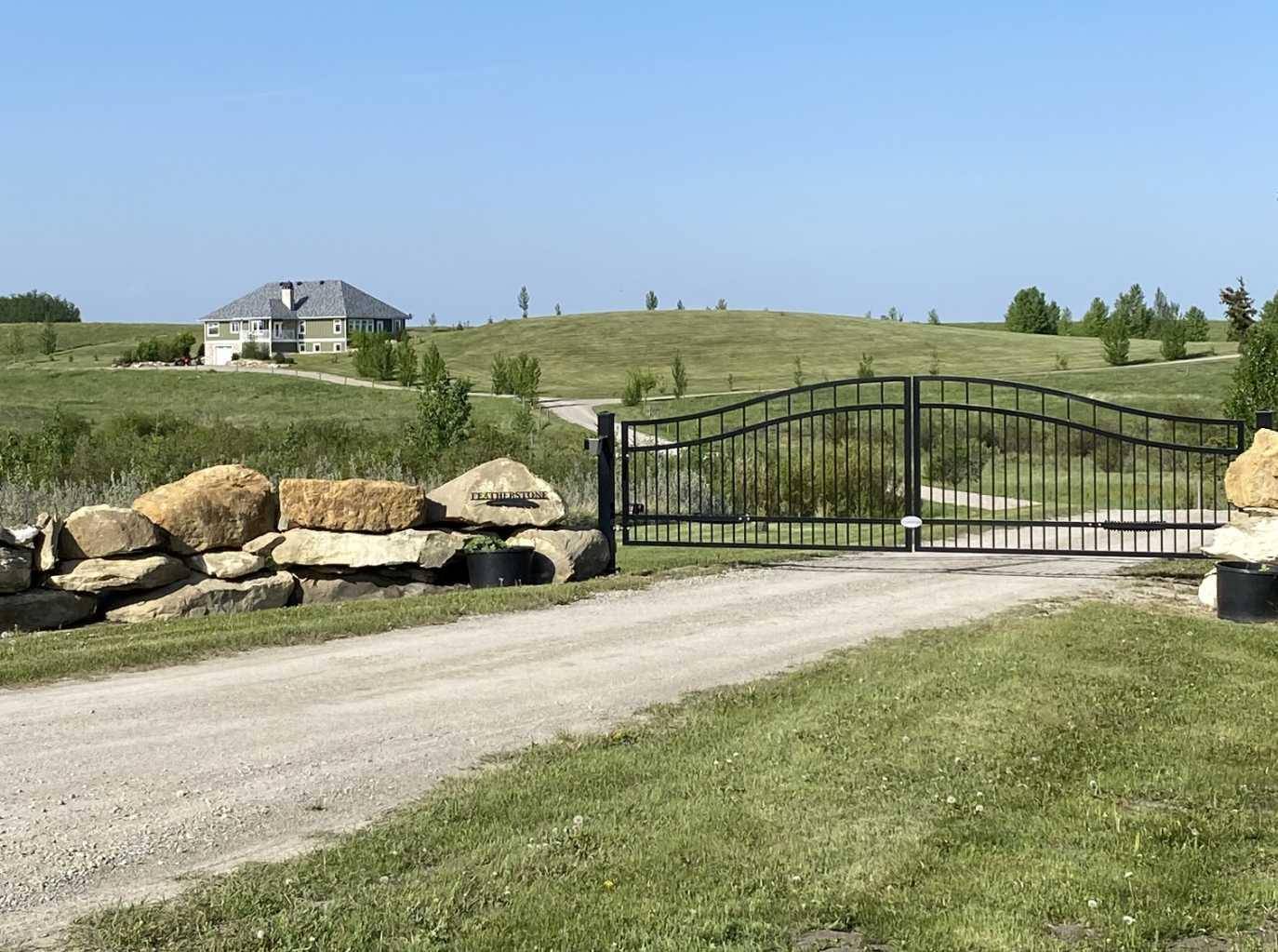 32325 Range Road 24, Rural Mountain View County, AB T4H4B8