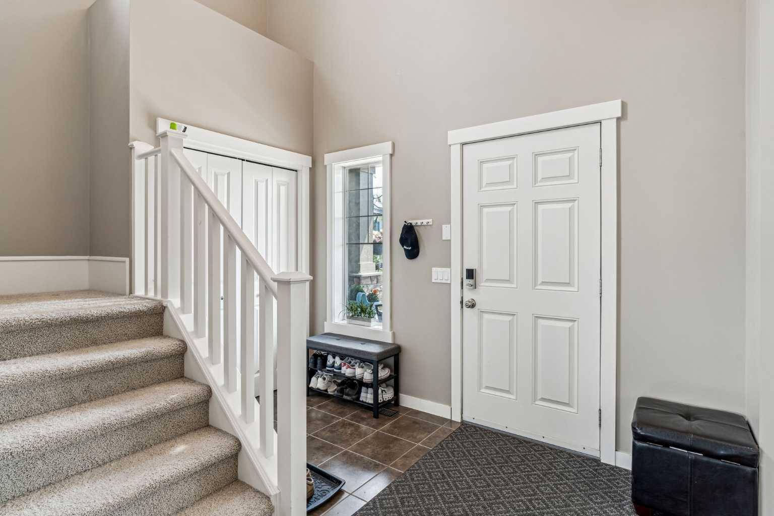 Calgary, AB T2Z0M5,109 Elgin Meadows MNR SE