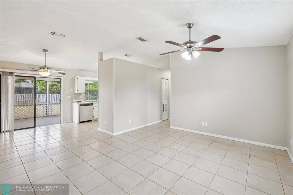 Port St Lucie, FL 34984,173 SW Starfish Ave