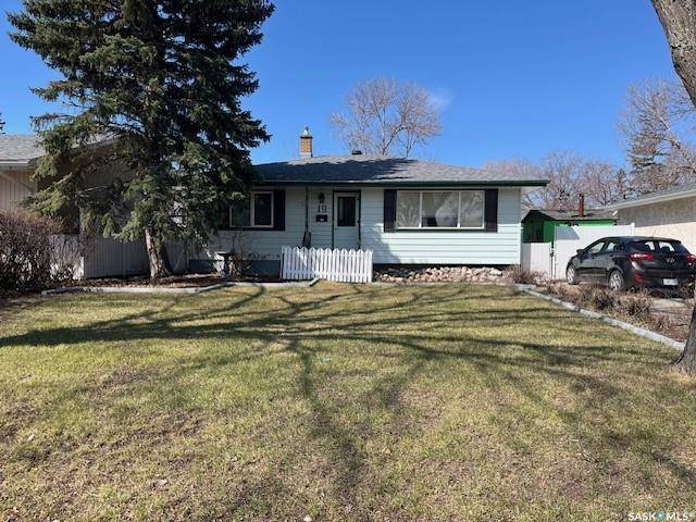 19 Elmview ROAD, Regina, SK S4R 0B1