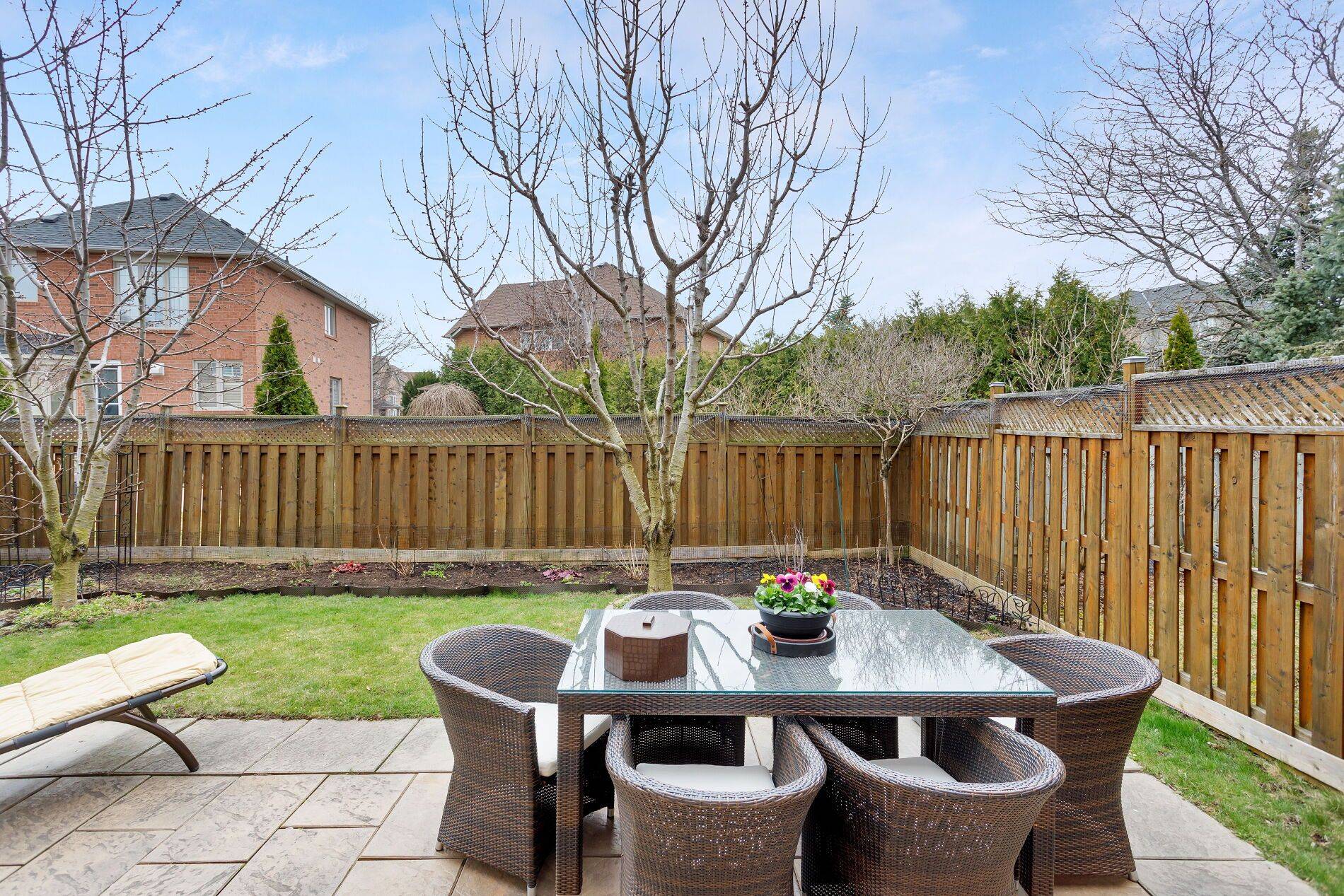 Oakville, ON L6M 3Y2,2328 Proudfoot TRL