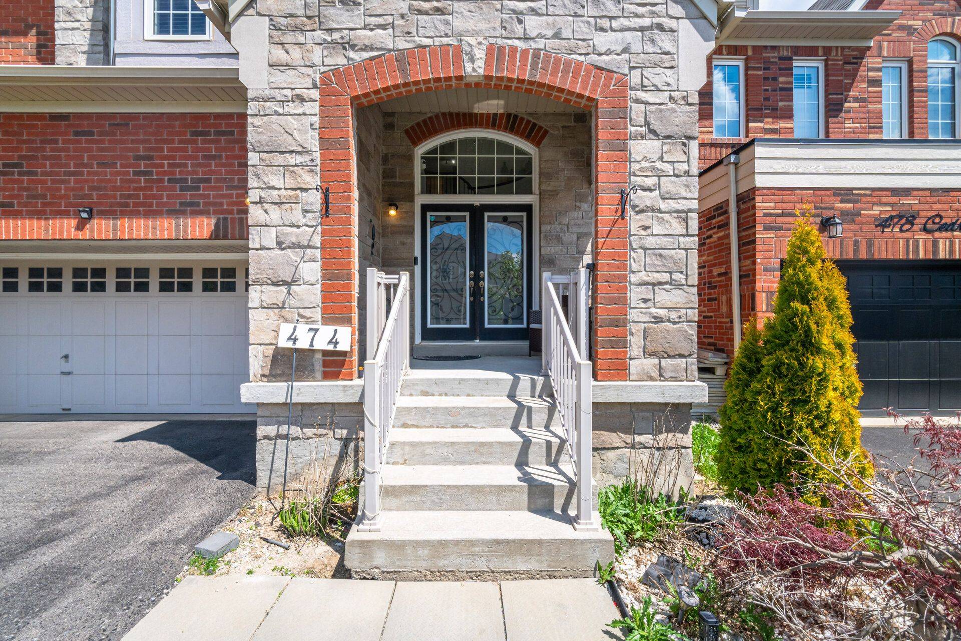 Milton, ON L9T 8P8,474 Cedric TER