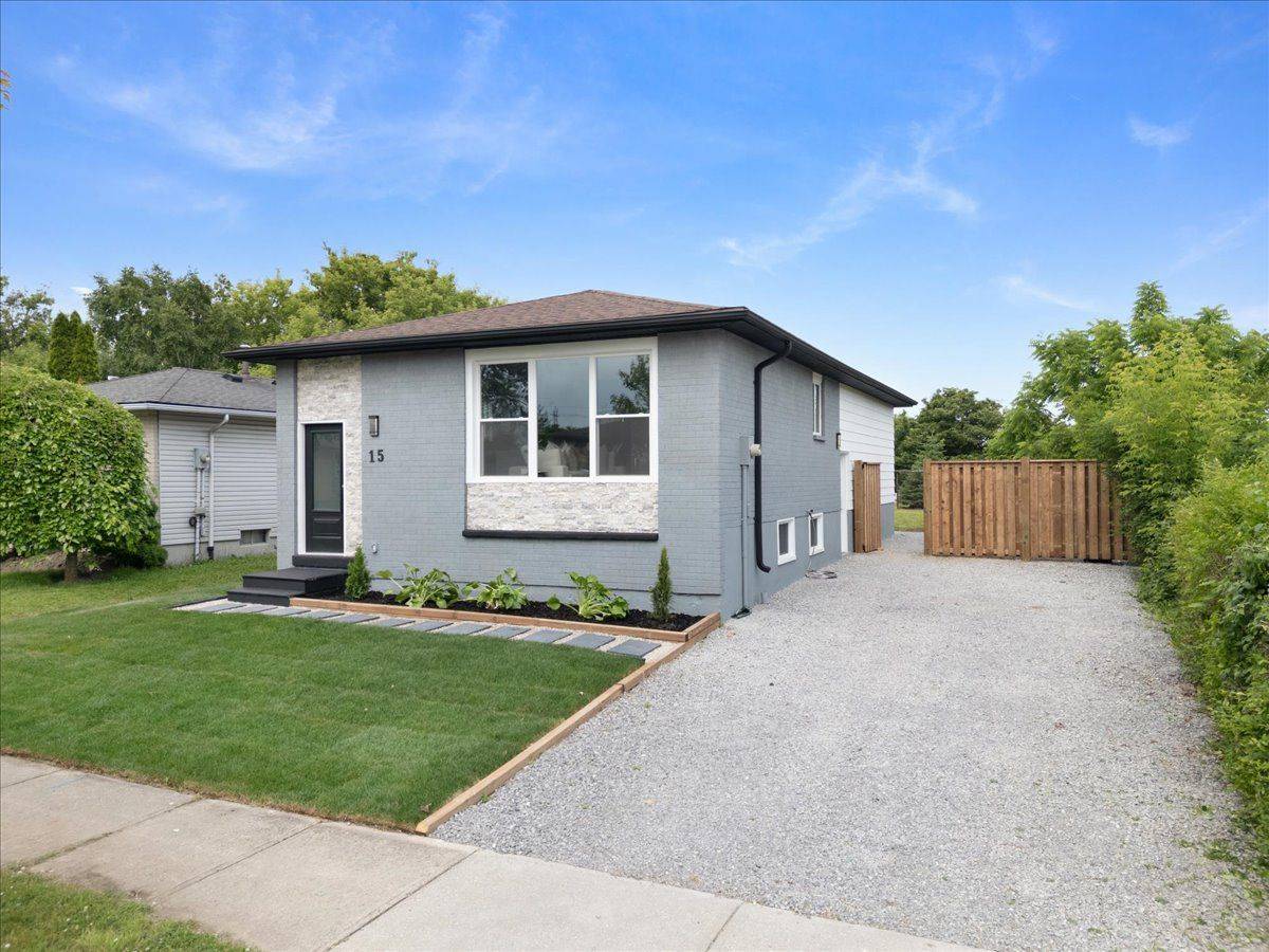 Hamilton, ON L8J 1E6,15 Mellenby ST