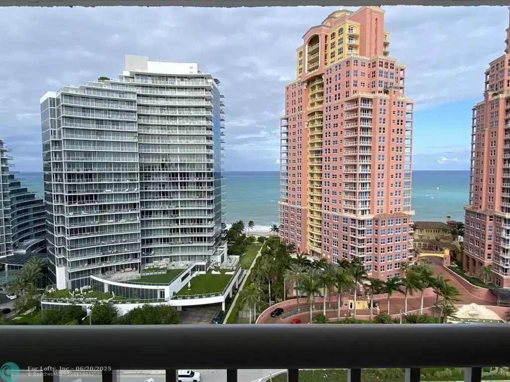 Fort Lauderdale, FL 33305,2200 NE 33rd Ave #18J