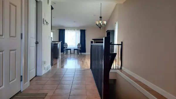 Drumheller, AB T0J 0Y5,14 Garden WAY