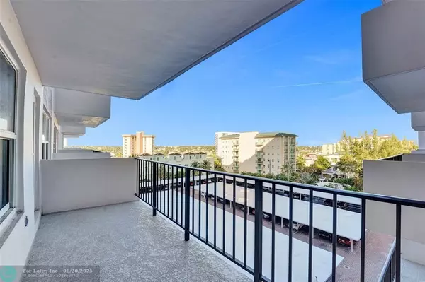 Pompano Beach, FL 33062,405 N Ocean Blvd #623