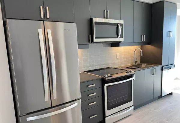 Vaughan, ON L4K 2M7,7895 Jane ST #Lph18