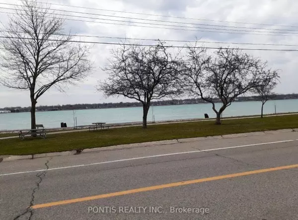 Chatham-kent, ON N8A 4N3,7059 DUFFERIN AVE