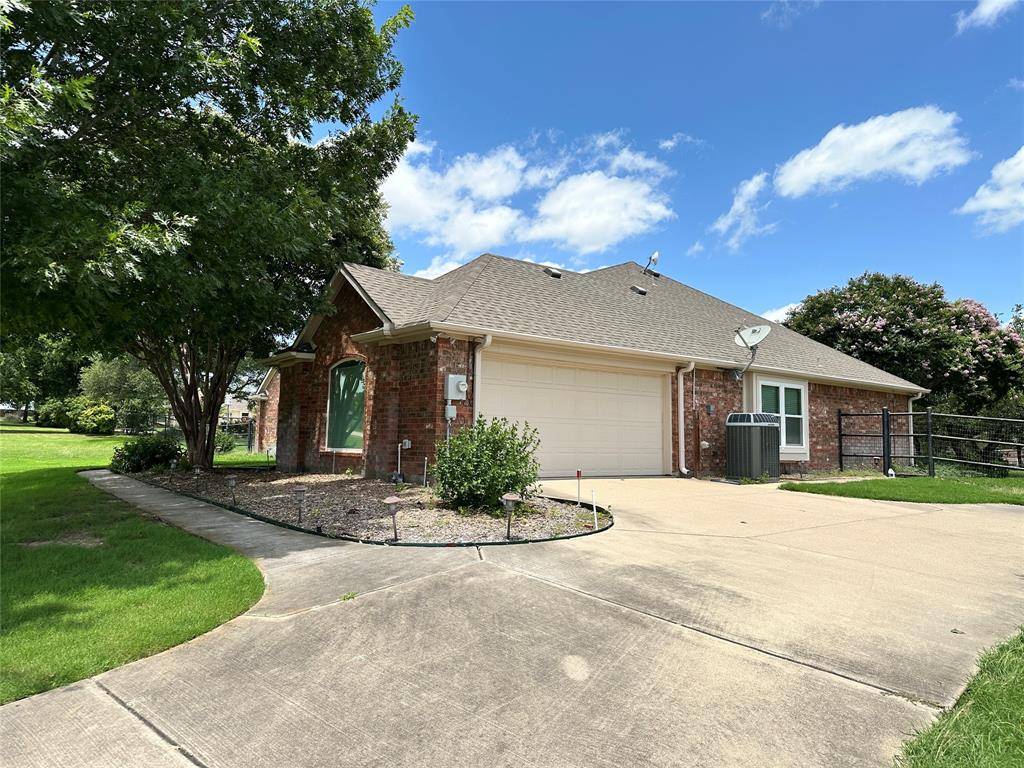 Weatherford, TX 76085,111 Partagas Drive