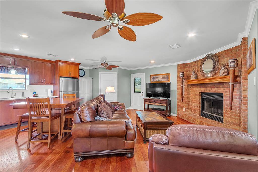 Trinidad, TX 75163,171 Lakeshore Drive