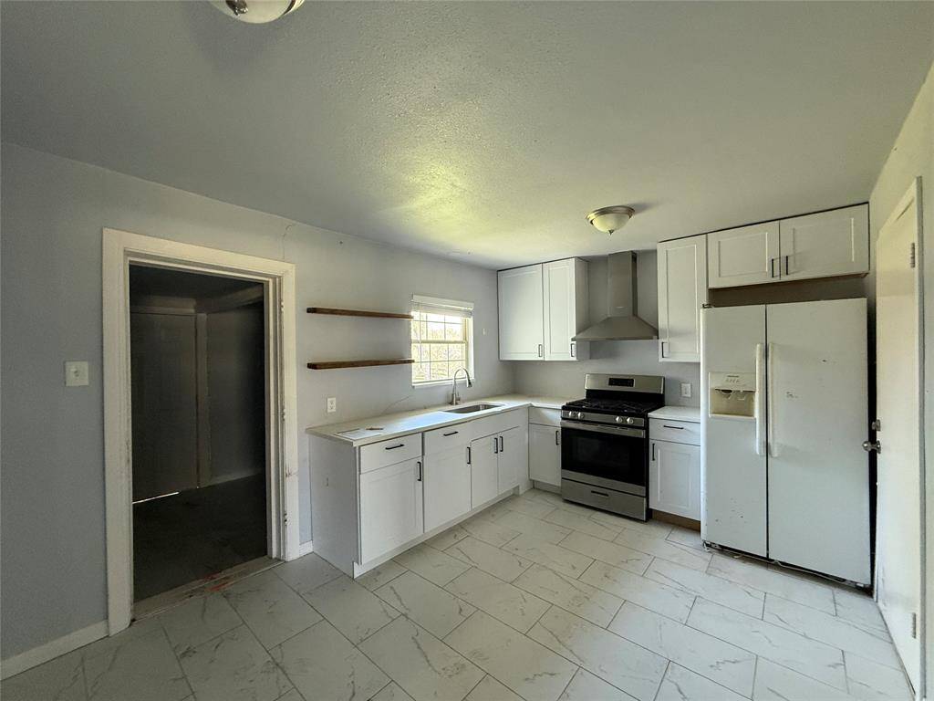 Kemp, TX 75143,612 E 8th Street