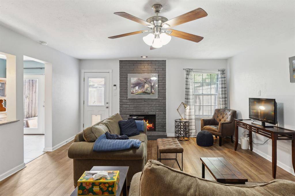 10729 Sandpiper Lane #21, Dallas, TX 75230