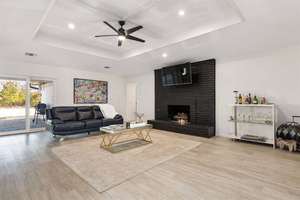 Sachse, TX 75048,6404 Hilltop Trail