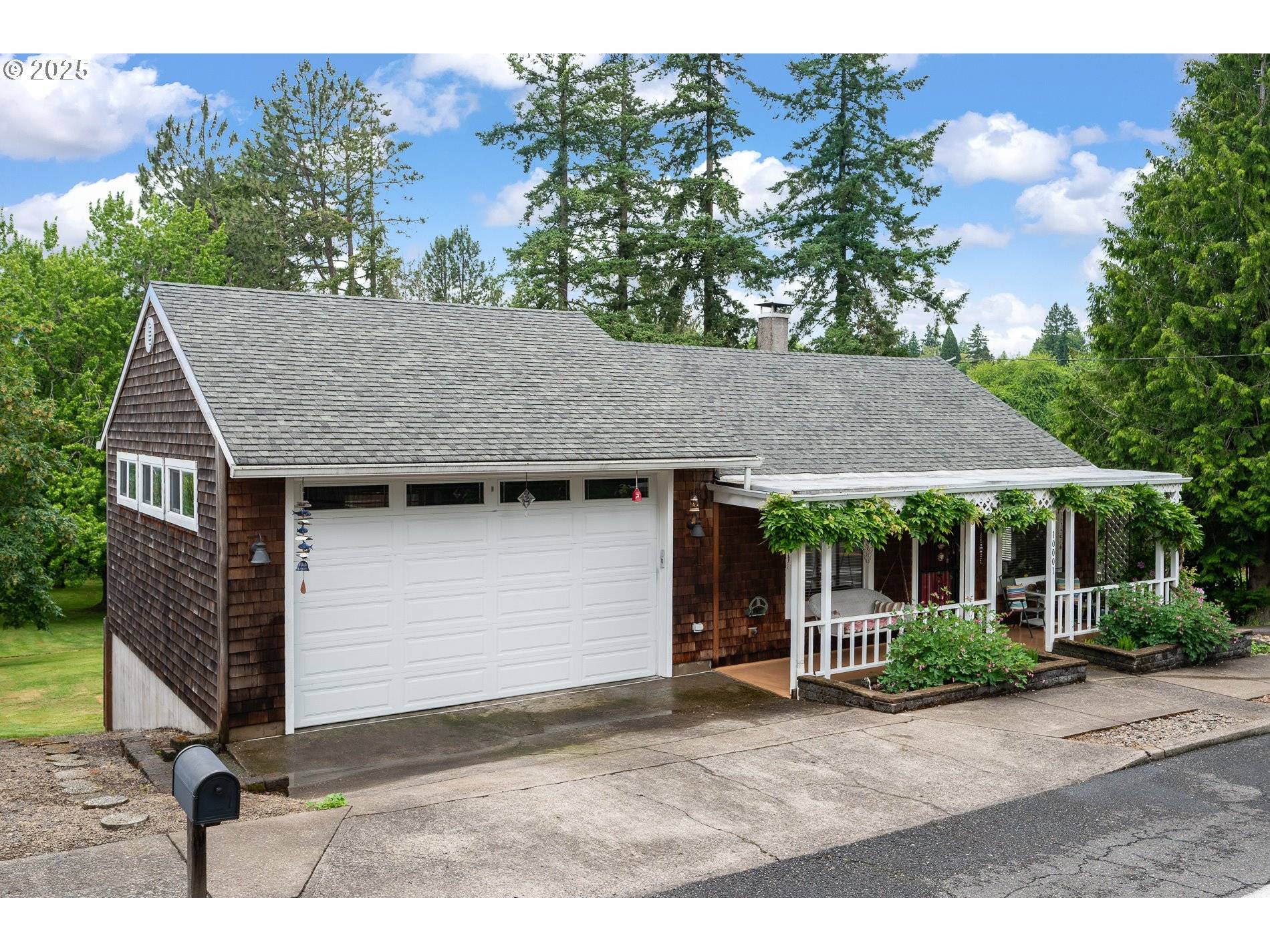 Portland, OR 97219,10001 SW 35TH AVE