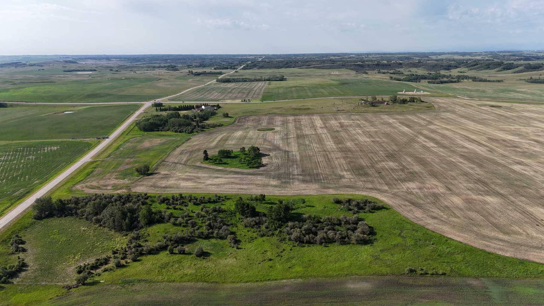 143.29 acres corner of Hwy 567 and Lochend road, Rural Rocky View County, AB T4C 2H6