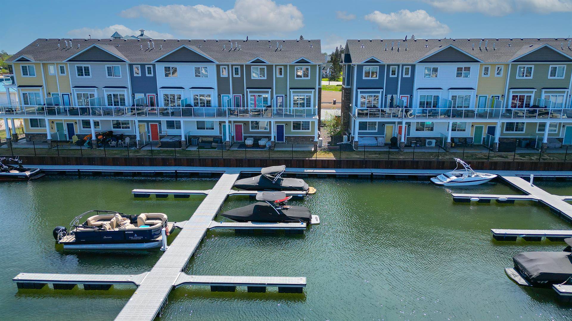 Sylvan Lake, AB T4S 0M6,5210 Lakeshore DR #124