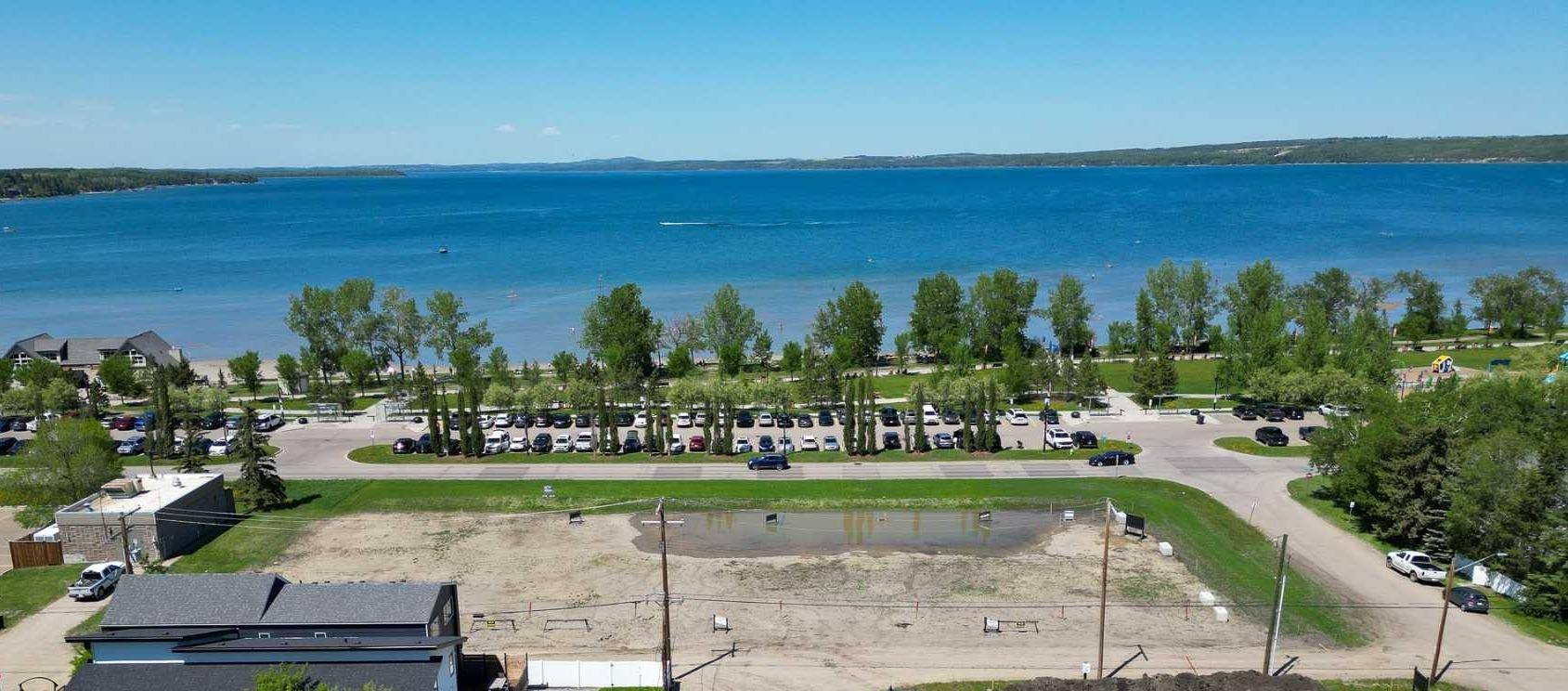 Sylvan Lake, AB T4S 1C1,4217 LAKESHORE DR